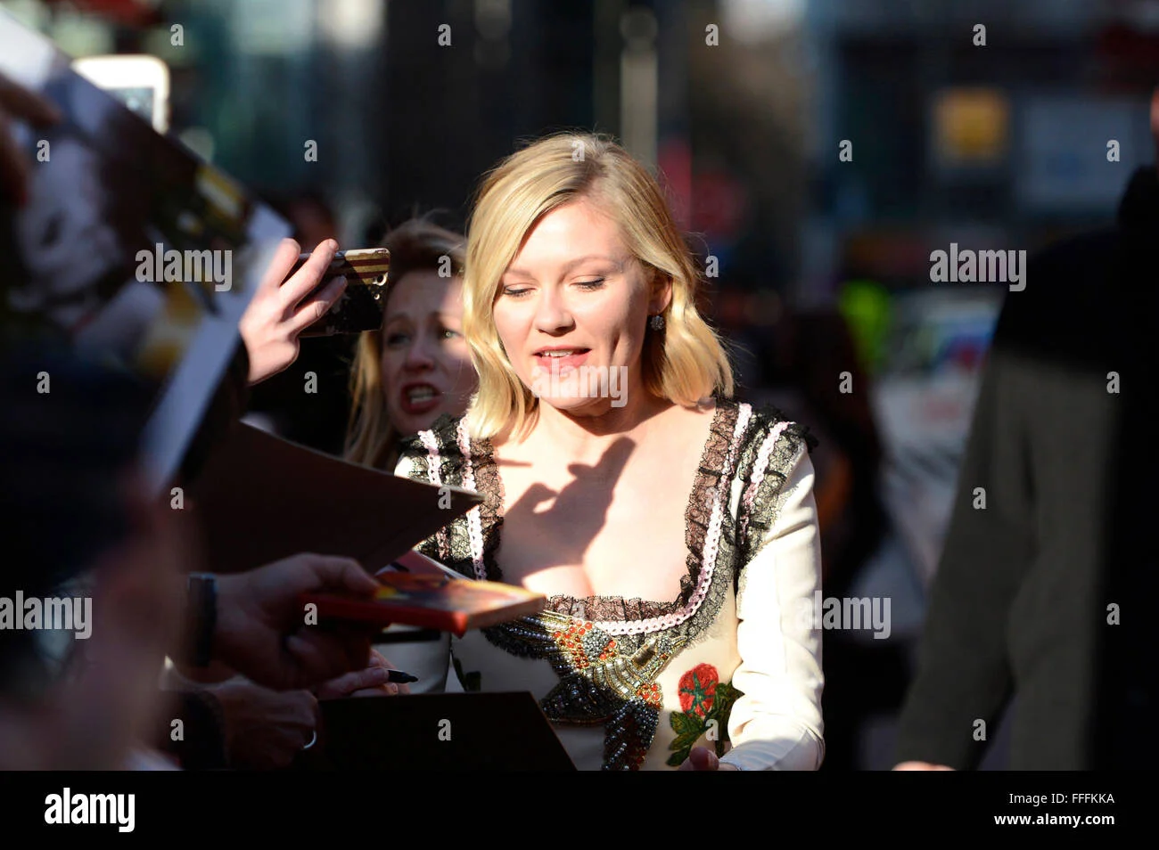 Kirsten Dunst profile photo