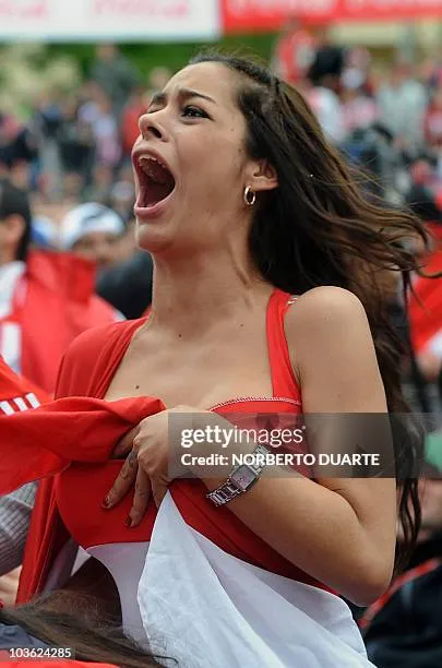 Larissa Riquelme 2010 World Cup: The Phone in the Cleavage Retrospective
